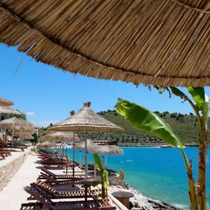 Zajazd Xhefri, Saranda